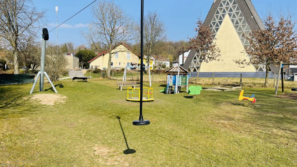 Spielplatz Romrod (Ferdinand-Richtberg-Straße)