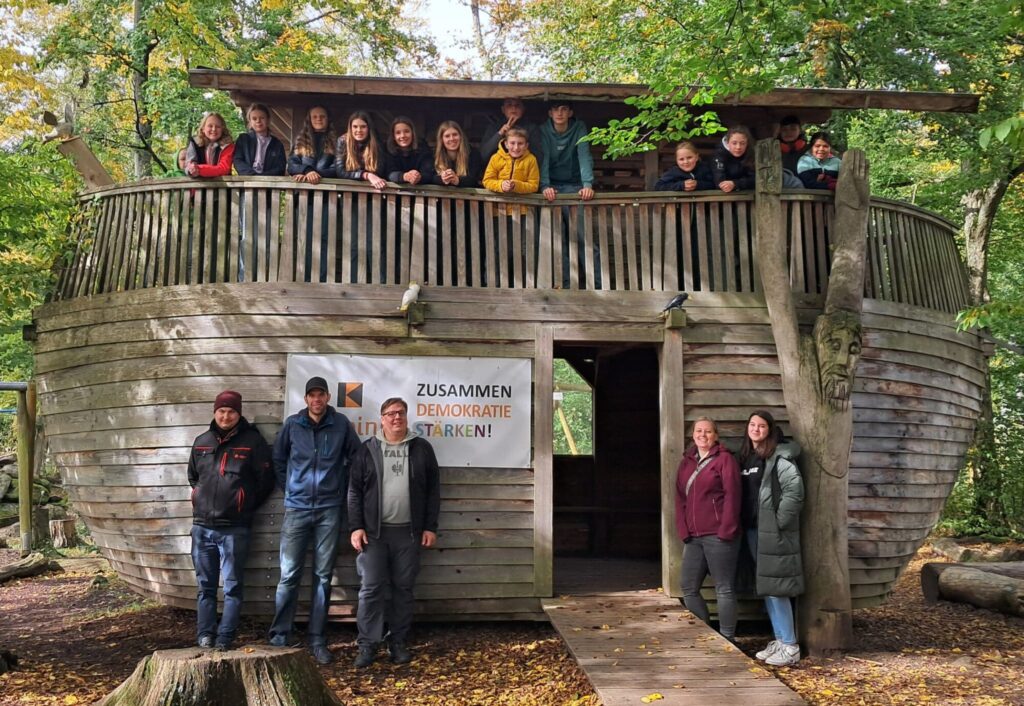 2024-10 - Ausflug der Jugendfeuerwehr Zell führte ins Kolping Feriendorf